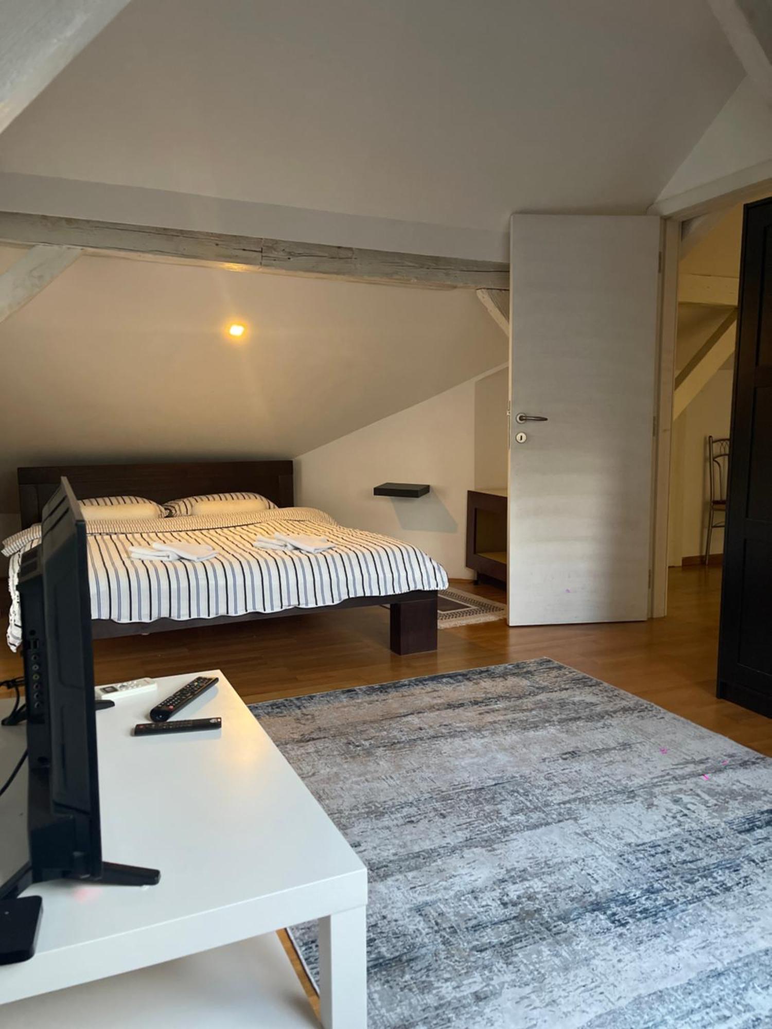 Double Bedroom Apartment In Belgrado Exterior foto